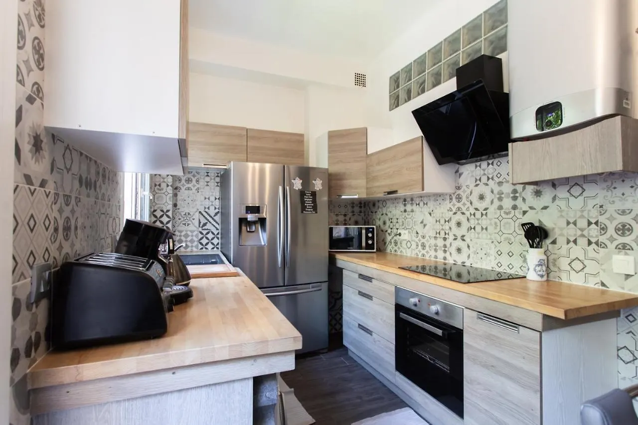 La Colline Apartment Nice 0*,